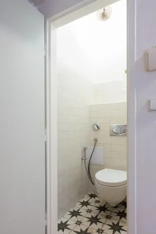 Pronájem bytu 4+kk, Praha - Holešovice, Veverkova, 111 m2