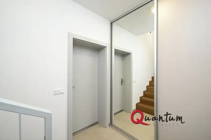 Pronájem rodinného domu, Praha - Holyně, Za Knotkem, 79 m2