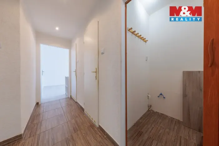 Pronájem bytu 2+1, Karlovy Vary - Drahovice, Vítězná, 60 m2