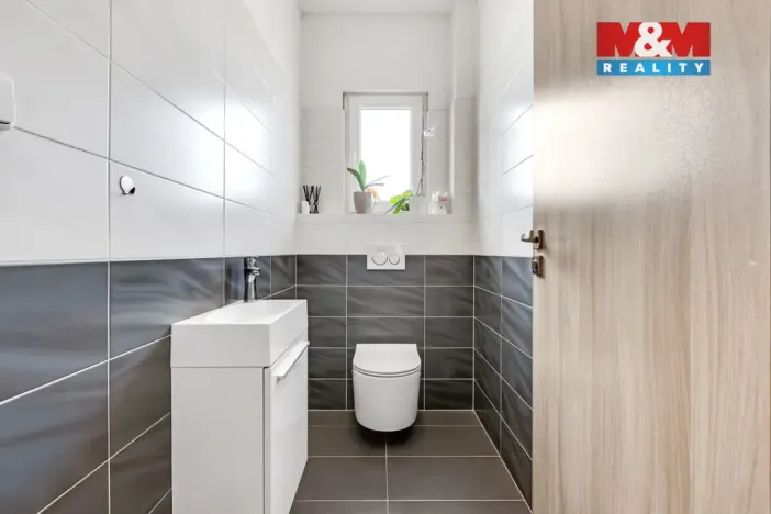 Prodej rodinného domu, Bavoryně, 74 m2