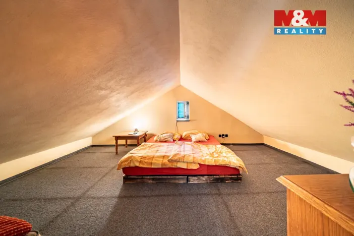 Prodej rodinného domu, Loket, Revoluční, 746 m2