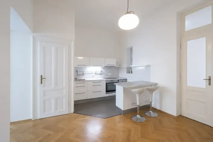 Pronájem bytu 3+1, Praha - Bubeneč, Čechova, 90 m2