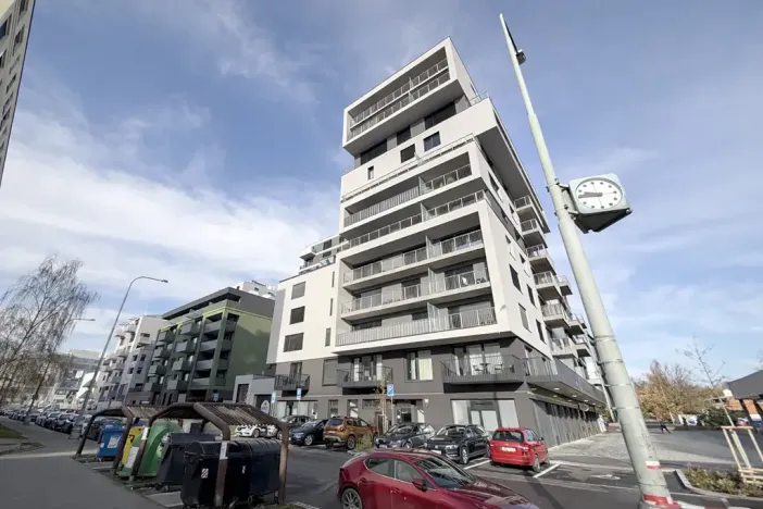 Pronájem obchodního prostoru, Praha - Stodůlky, Hábova, 153 m2