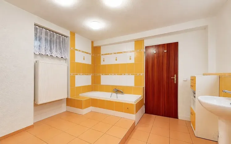 Prodej rodinného domu, Žulová, 220 m2