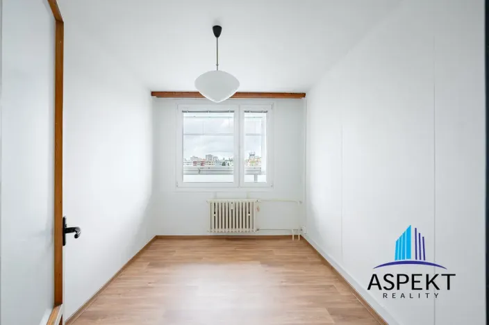 Pronájem bytu 2+kk, Praha - Braník, Novodvorská, 48 m2