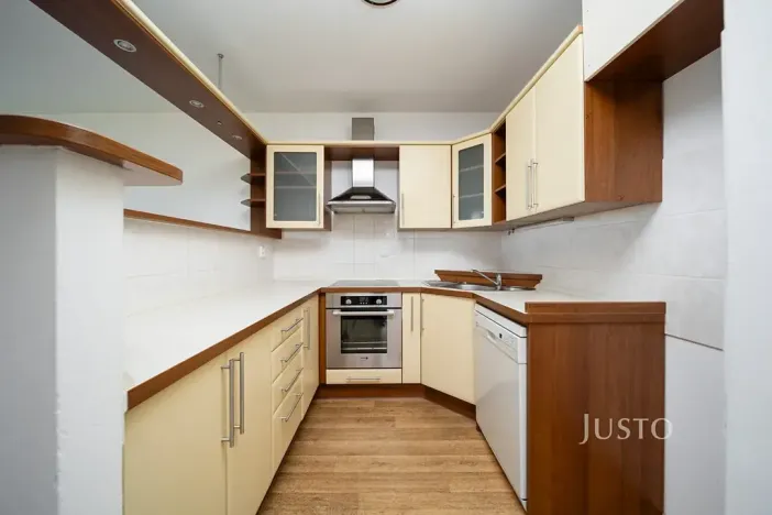 Prodej bytu 3+kk, Třeboň, U Francouzů, 78 m2