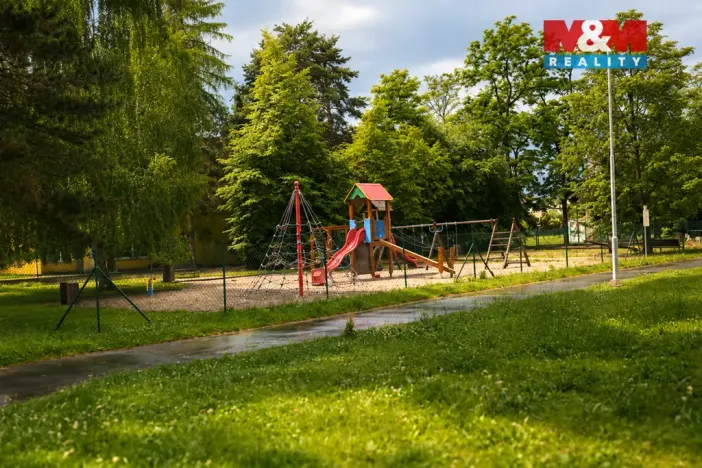 Prodej bytu 3+1, Neratovice, Dr. E. Beneše, 68 m2