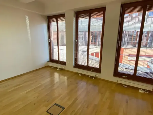 Pronájem kanceláře, Praha - Nové Město, Opletalova, 21 m2