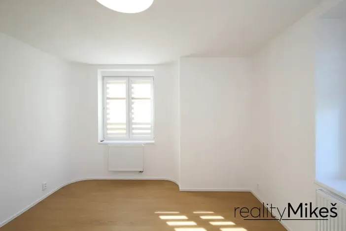Pronájem bytu 3+1, Liberec, Šafaříkova, 87 m2