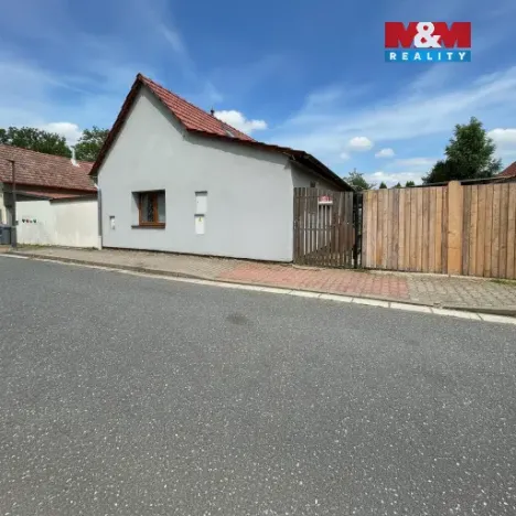 Prodej rodinného domu, Radim, 97 m2