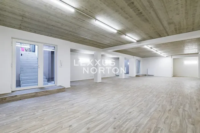 Pronájem kanceláře, Praha - Smíchov, Nad Bertramkou, 130 m2