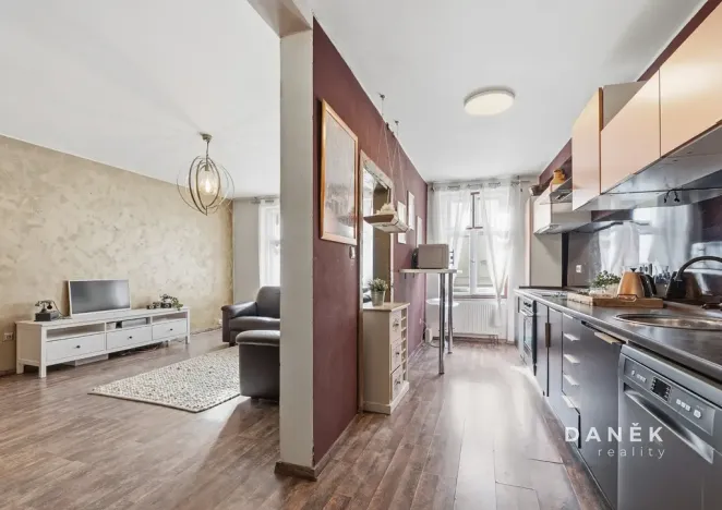 Prodej rodinného domu, Ivančice, Jana Schwarze, 210 m2