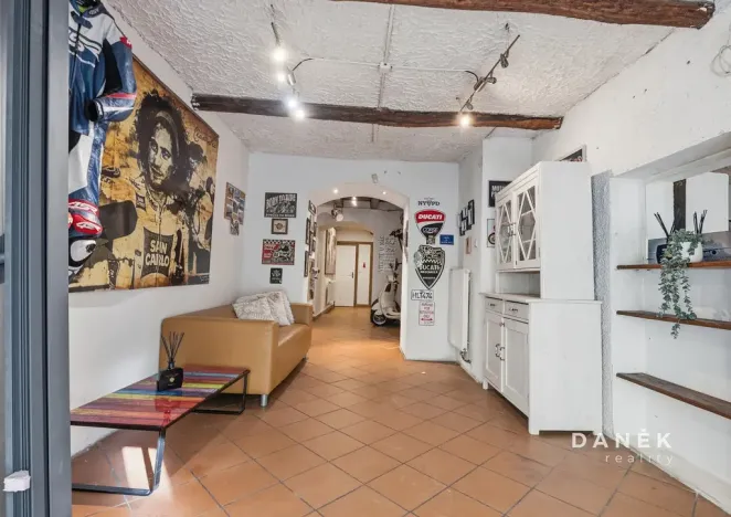 Prodej rodinného domu, Ivančice, Jana Schwarze, 210 m2