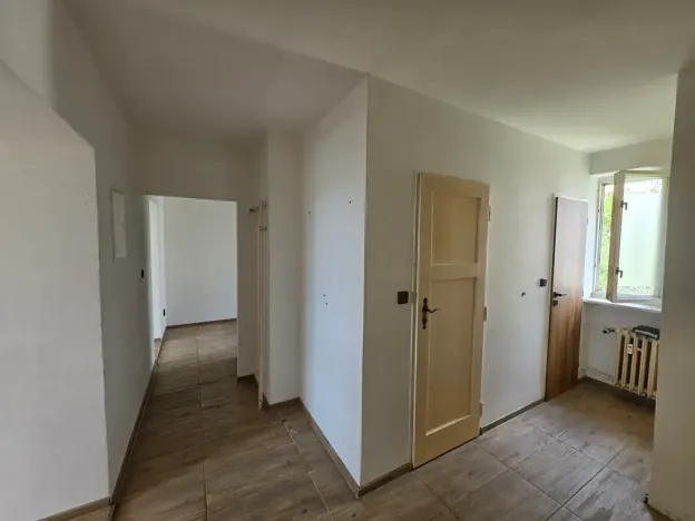 Prodej bytu 3+1, Znojmo, 28. října, 57 m2