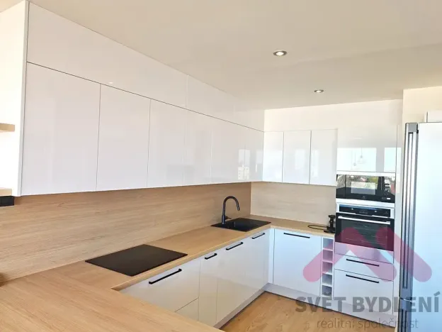 Pronájem bytu 3+kk, Praha - Bohnice, Hlivická, 74 m2