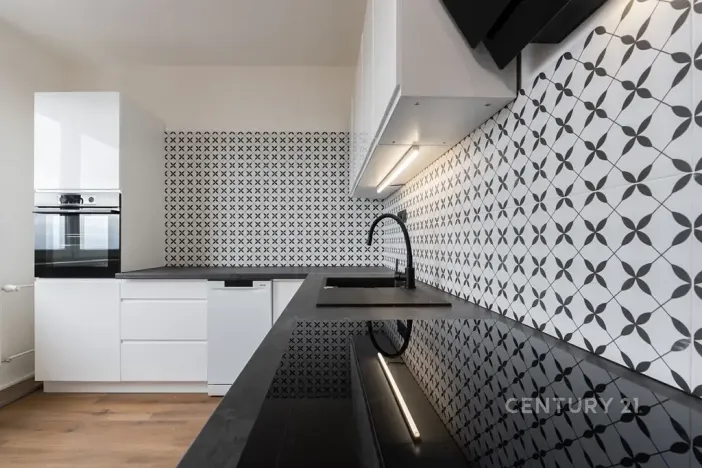 Pronájem bytu 2+1, Chomutov, Kamenný vrch, 58 m2