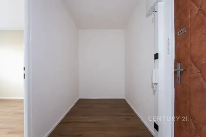 Pronájem bytu 2+1, Chomutov, Kamenný vrch, 58 m2