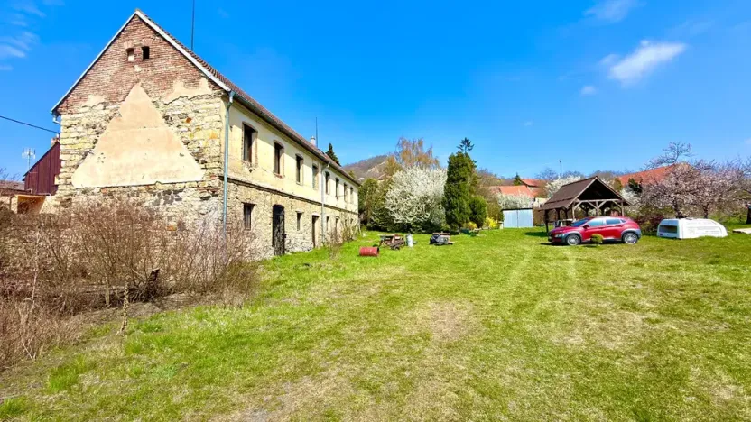 Prodej rodinného domu, Podsedice, 290 m2