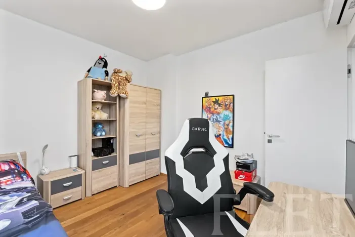 Pronájem rodinného domu, Praha - Jinonice, Nyklíčkova, 217 m2