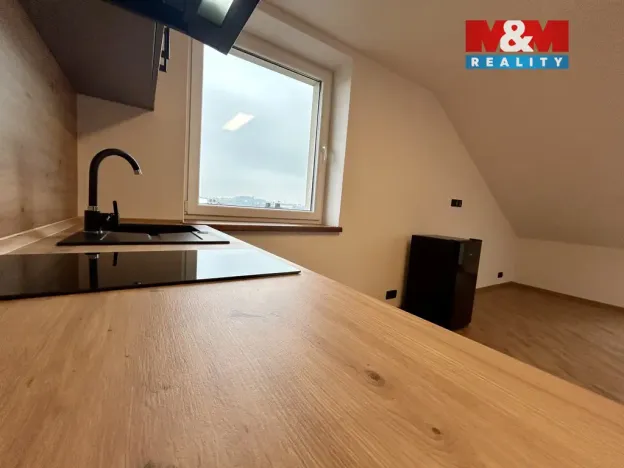 Pronájem bytu 1+kk, Klatovy - Luby, 24 m2