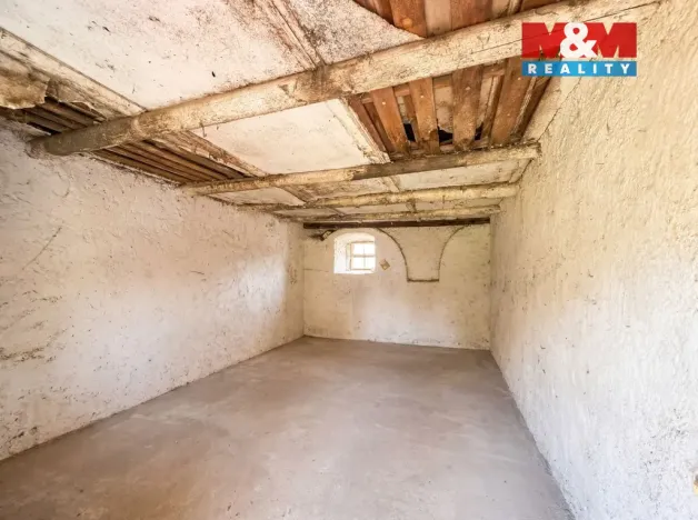 Prodej zemědělské usedlosti, Zálužice, 200 m2
