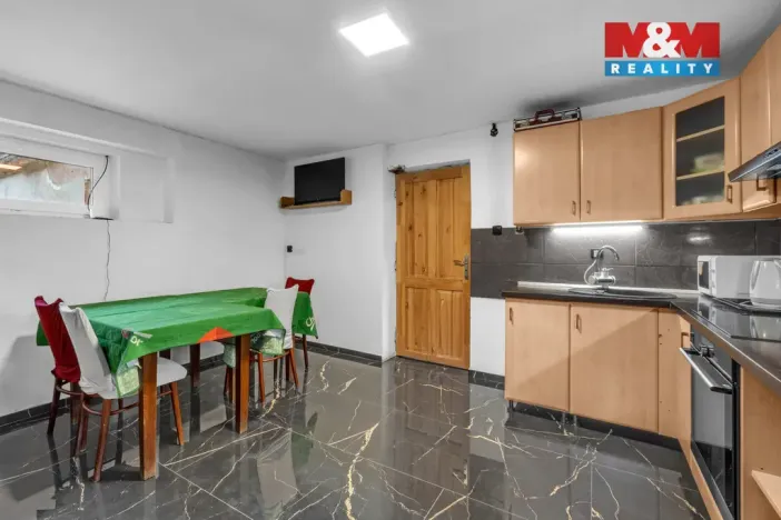 Prodej rodinného domu, Luže - Bělá, 220 m2