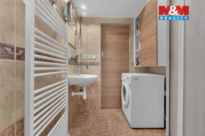 Prodej bytu 3+kk, Luštěnice - Zelená, Lesní, 61 m2