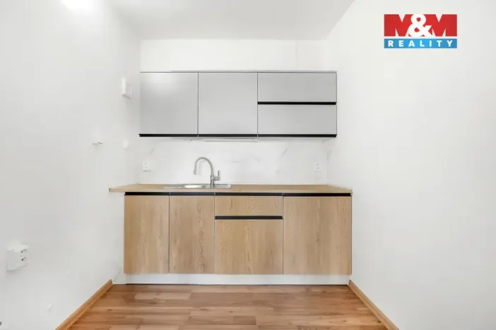 Prodej bytu 2+kk, Kolín - Kolín II, Rimavské Soboty, 43 m2