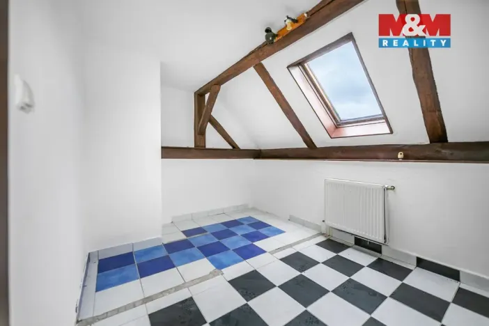 Prodej rodinného domu, Holýšov, náměstí 5. května, 230 m2