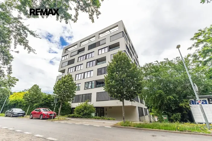 Pronájem bytu 3+kk, Praha - Libeň, Na Korábě, 112 m2