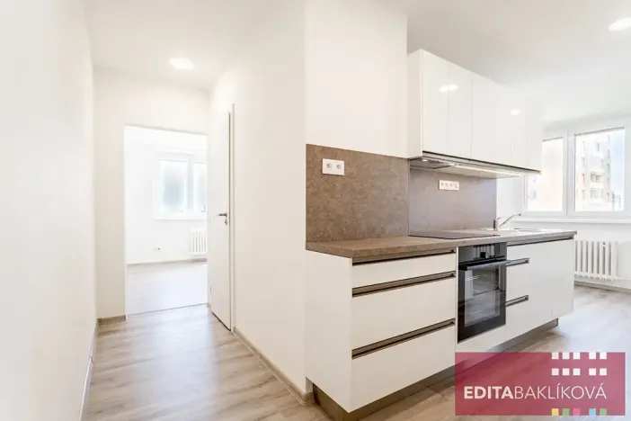 Prodej bytu 3+1, Přerov, Velká Dlážka, 63 m2