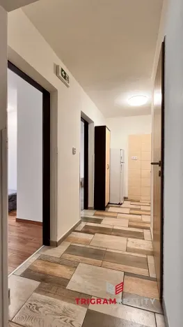 Pronájem bytu 2+1, Hradec Králové - Plotiště nad Labem, Petra Jilemnického, 34 m2