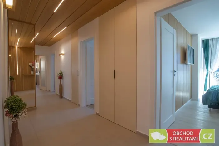 Prodej bytu 6+kk a větší, Pec pod Sněžkou, 166 m2