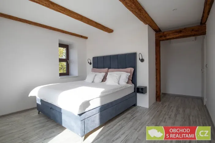 Pronájem rodinného domu, Dubany, 165 m2