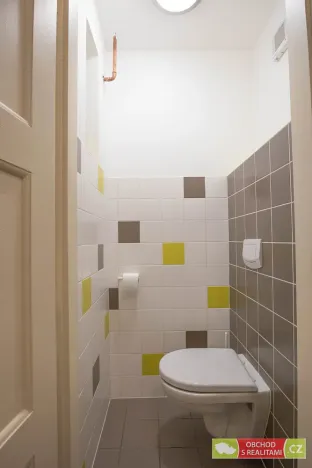 Prodej bytu 2+kk, Praha - Holešovice, U Uranie, 40 m2
