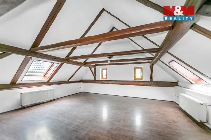 Prodej činžovního domu, Holýšov, náměstí 5. května, 230 m2