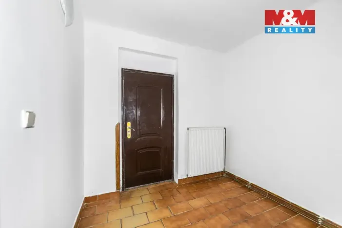 Prodej činžovního domu, Holýšov, náměstí 5. května, 230 m2