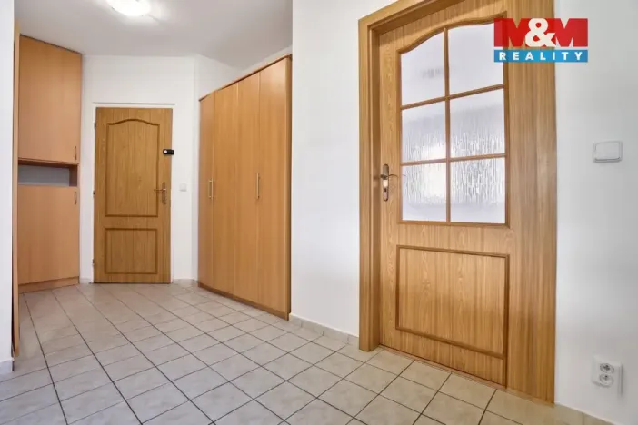 Pronájem bytu 3+kk, Karlovy Vary - Stará Role, Okružní, 83 m2
