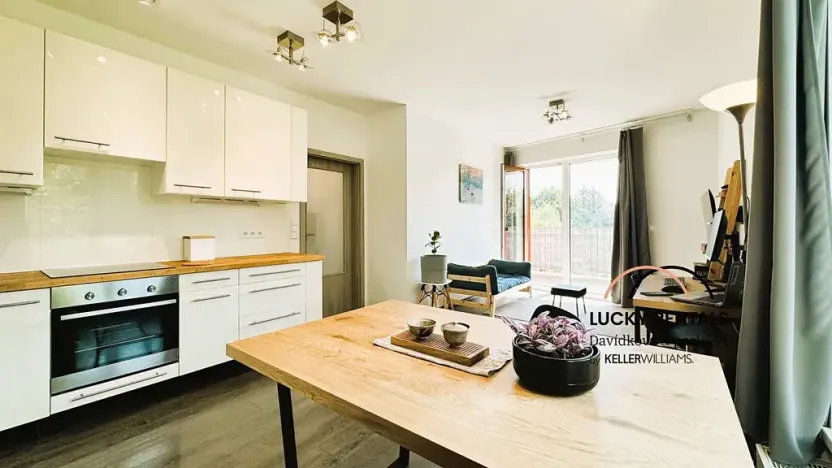 Pronájem bytu 2+kk, Roztoky, Lederova, 52 m2
