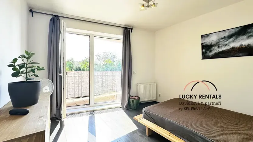 Pronájem bytu 2+kk, Roztoky, Lederova, 52 m2