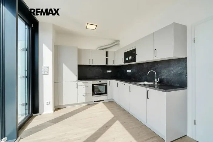 Pronájem bytu 2+kk, Plzeň, Železná, 64 m2