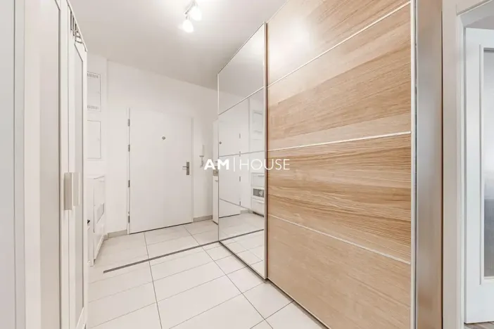 Pronájem bytu 3+kk, Praha - Strašnice, Zvěřinova, 85 m2
