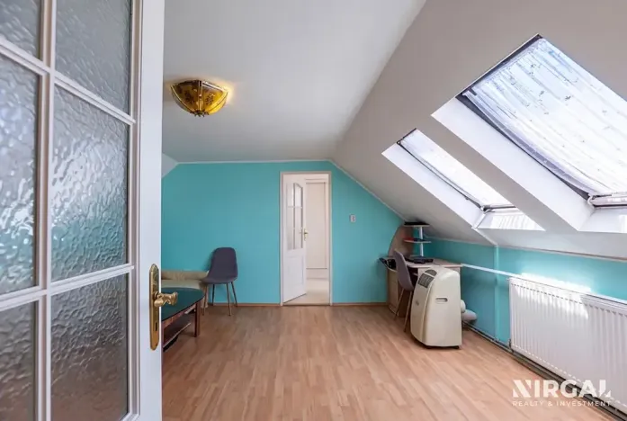 Prodej rodinného domu, Zlonín, Hlavní, 247 m2