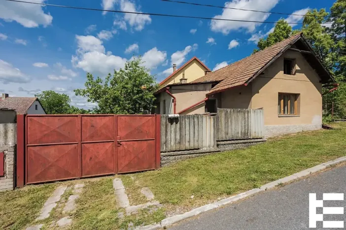 Prodej chalupy, Hradčany, 86 m2