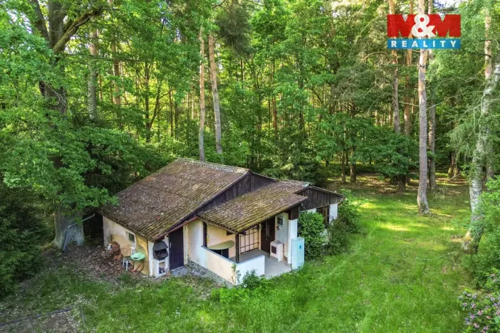 Prodej chaty, Čerňovice, 47 m2