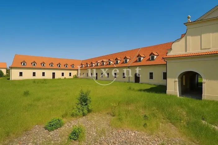 Prodej komerční nemovitosti, Vršovice, 5100 m2