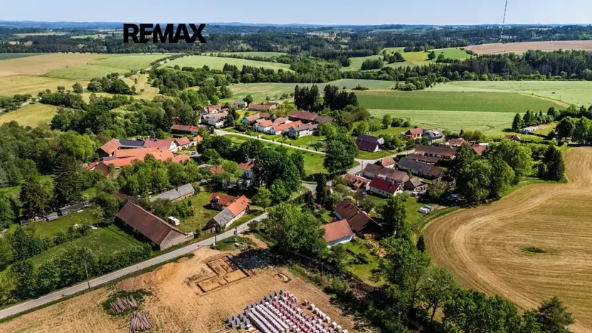 Prodej pozemku pro bydlení, Chýstovice, 1677 m2