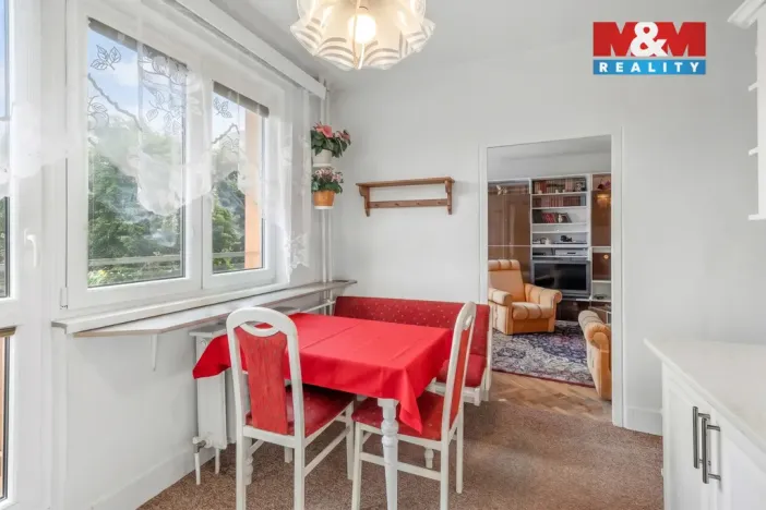 Prodej bytu 2+1, Kladno - Kročehlavy, Pařížská, 63 m2