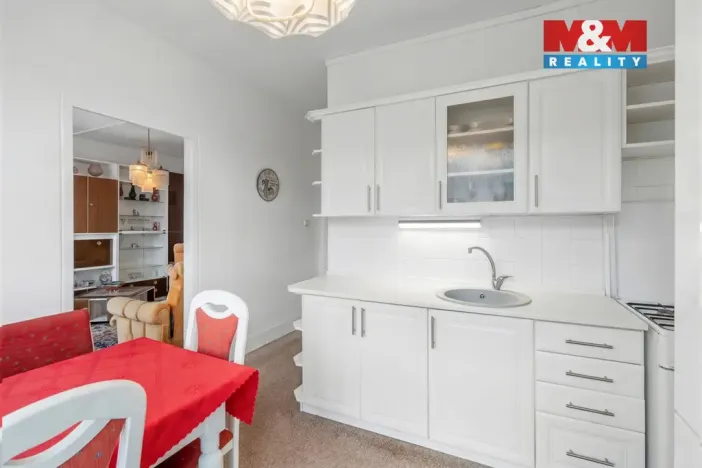 Prodej bytu 2+1, Kladno - Kročehlavy, Pařížská, 63 m2