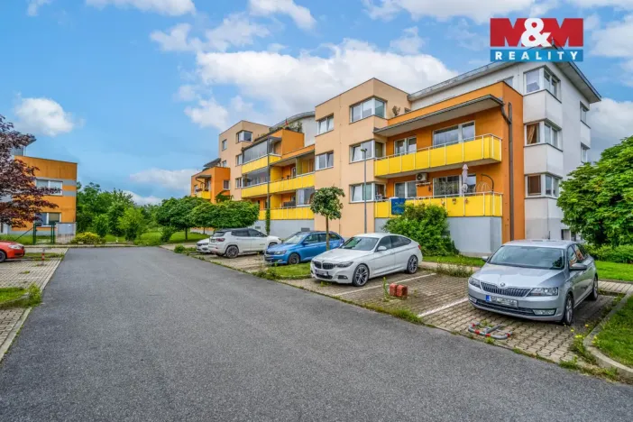 Prodej bytu 2+kk, Praha, Sicherova, 64 m2